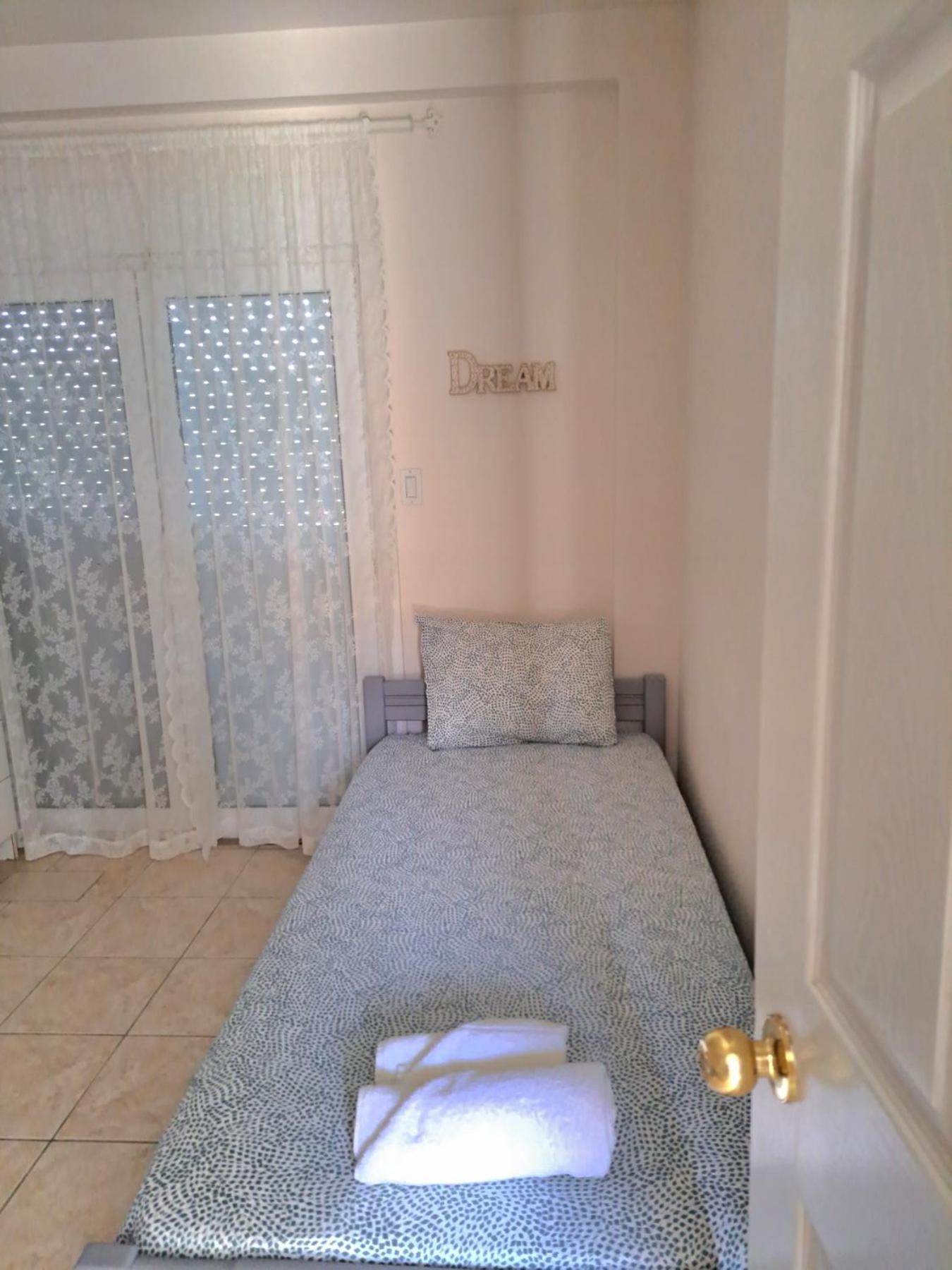 Kiki'S Place Никити Номер фото