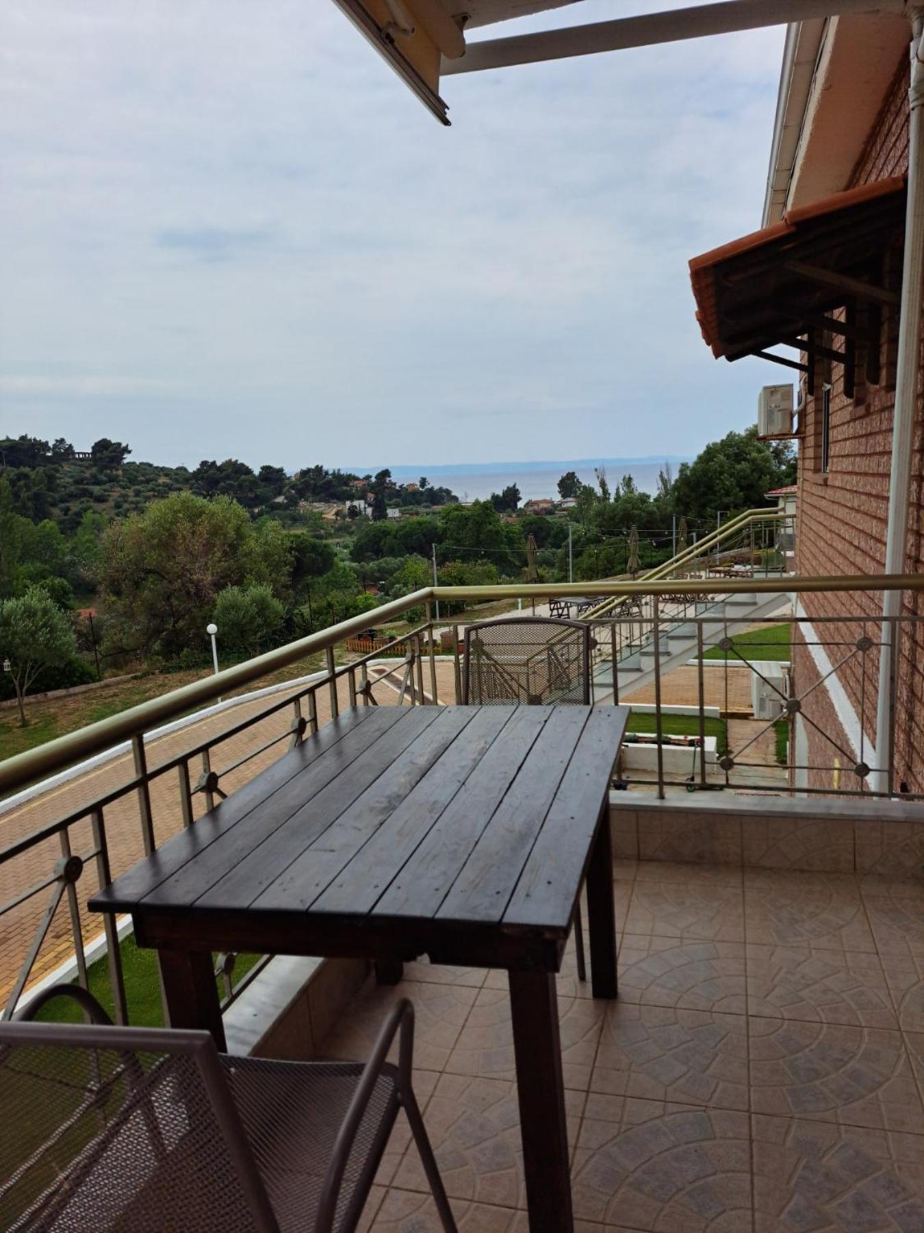 Kiki'S Place Никити Номер фото